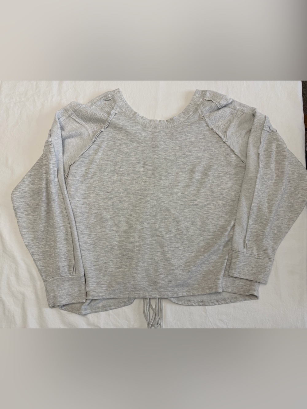 BKE Light Gray Women's Pullover Sweatshirt